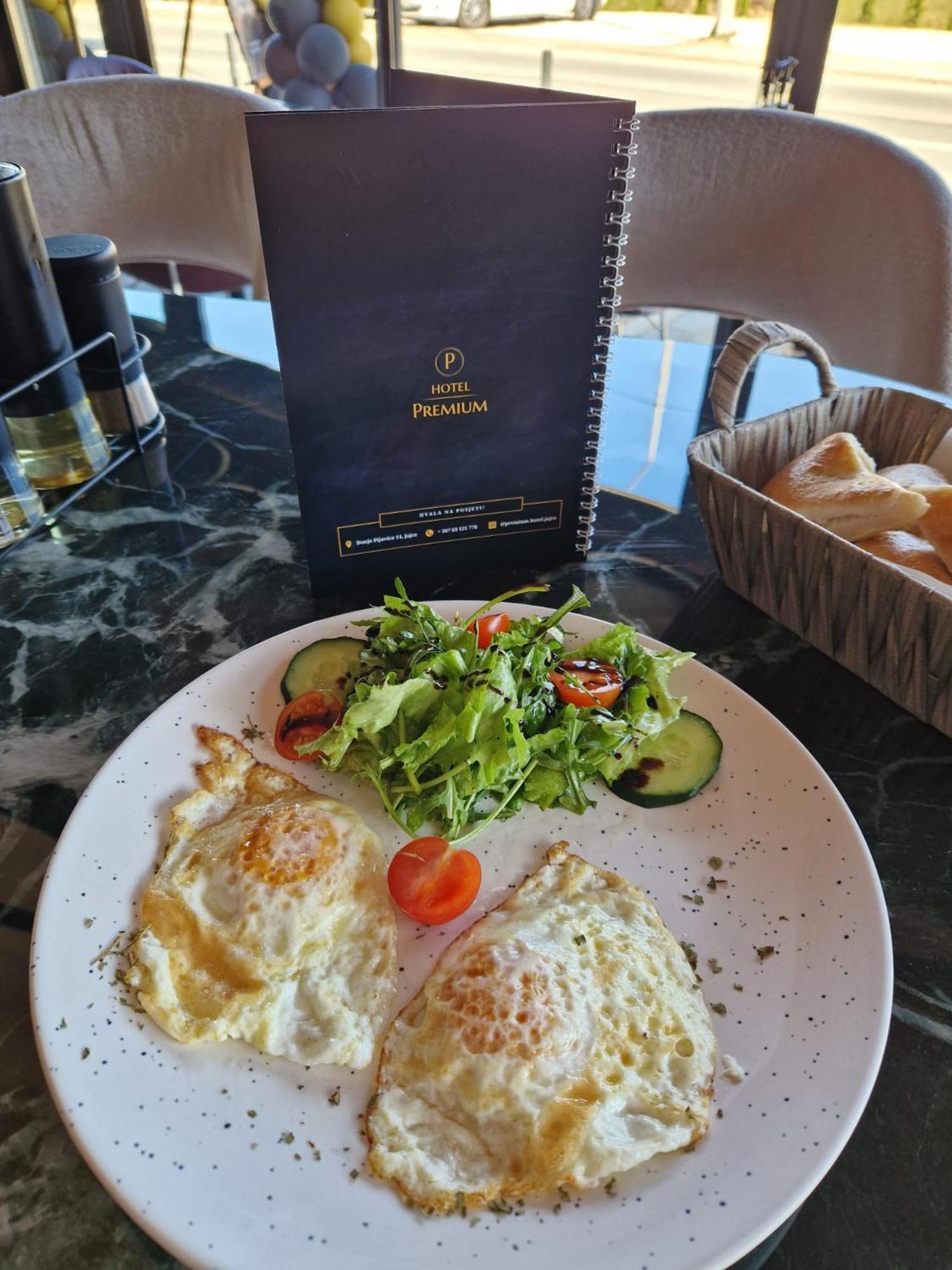 Hotel Premium Jajce Ngoại thất bức ảnh